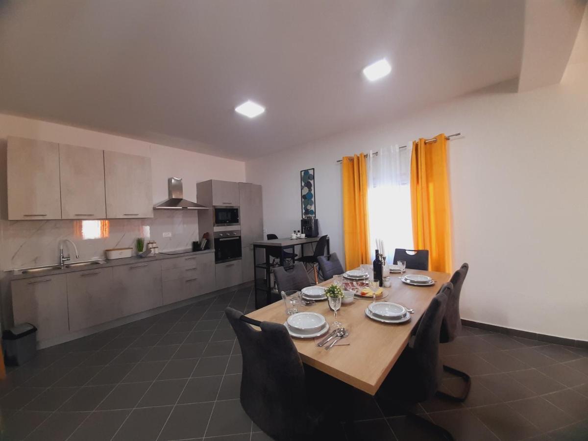 Villa Iva Rastevic エクステリア 写真